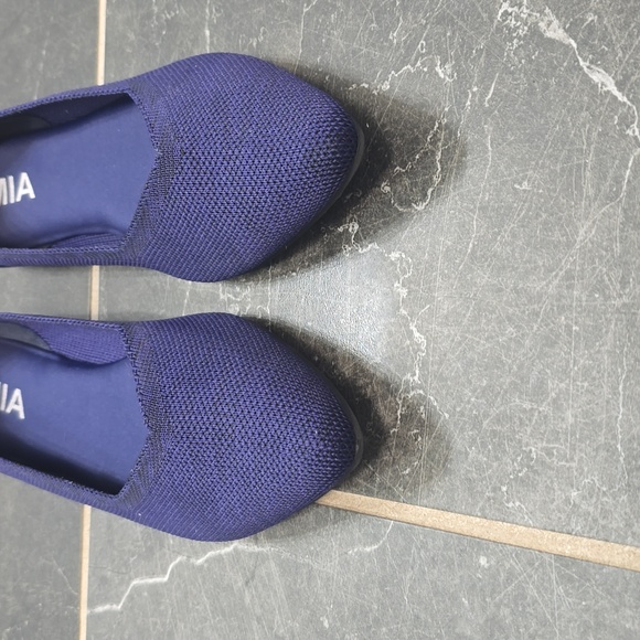 Mia Womens Navy Izzy Flannel Flyknit Flat Slip On Casual Size US 6 M EU 36.5 - Picture 5 of 8